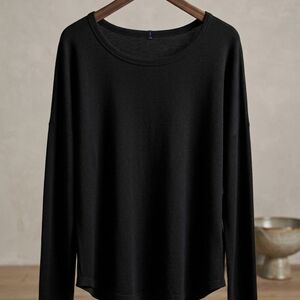 Time and Tru Classic Black Top Long Sleeve Size XXL